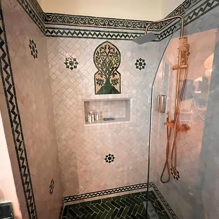 Riad Appart F3 Exceptionnel A Gueliz - A 5 Min De La Gare - Piscine, Wi-Fi Et Parking Au Coeur De Marrakech Marrakesh Exterior photo