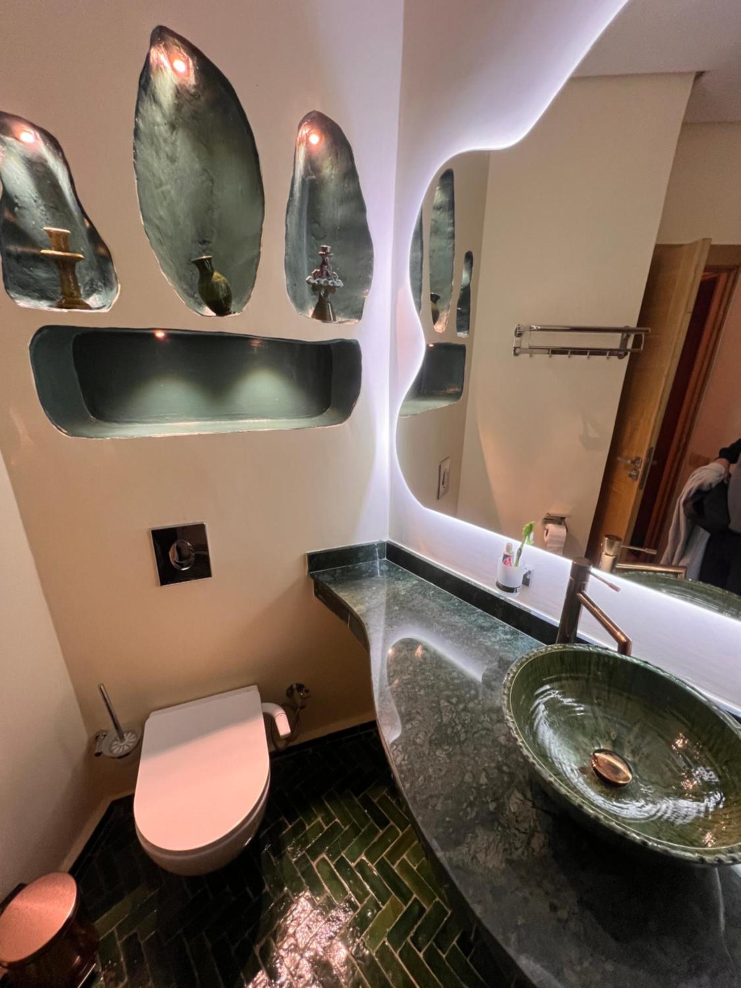Appartamento F3 Exceptionnel A Gueliz - A 5 Min De La Gare - Piscine, Wi-fi Et Parking Au Coeur De Marrakech